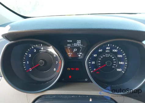 2013 Hyundai Elantra Gls/Limited z USA, uszkodzony, nr VIN 5NPDH4AE7DH202256